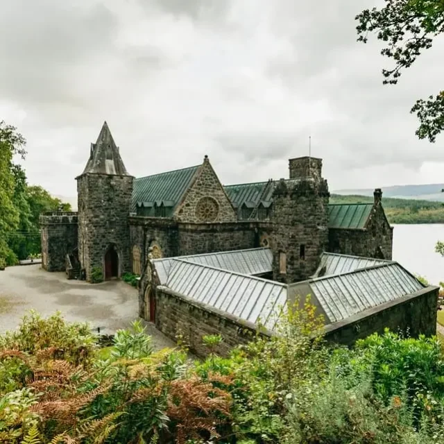 Oban, Glencoe, Highland Lochs & Castles Tour